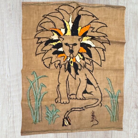Burlap Lion & Mouse Fable Yarn Hanging Art Wall Decor Handmade Original Kindness - Picture 6 of 7